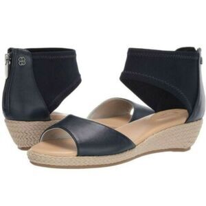 Bandolino Women's Sandals Size 8M Black Low Wedge Espadrille Ankle Strap